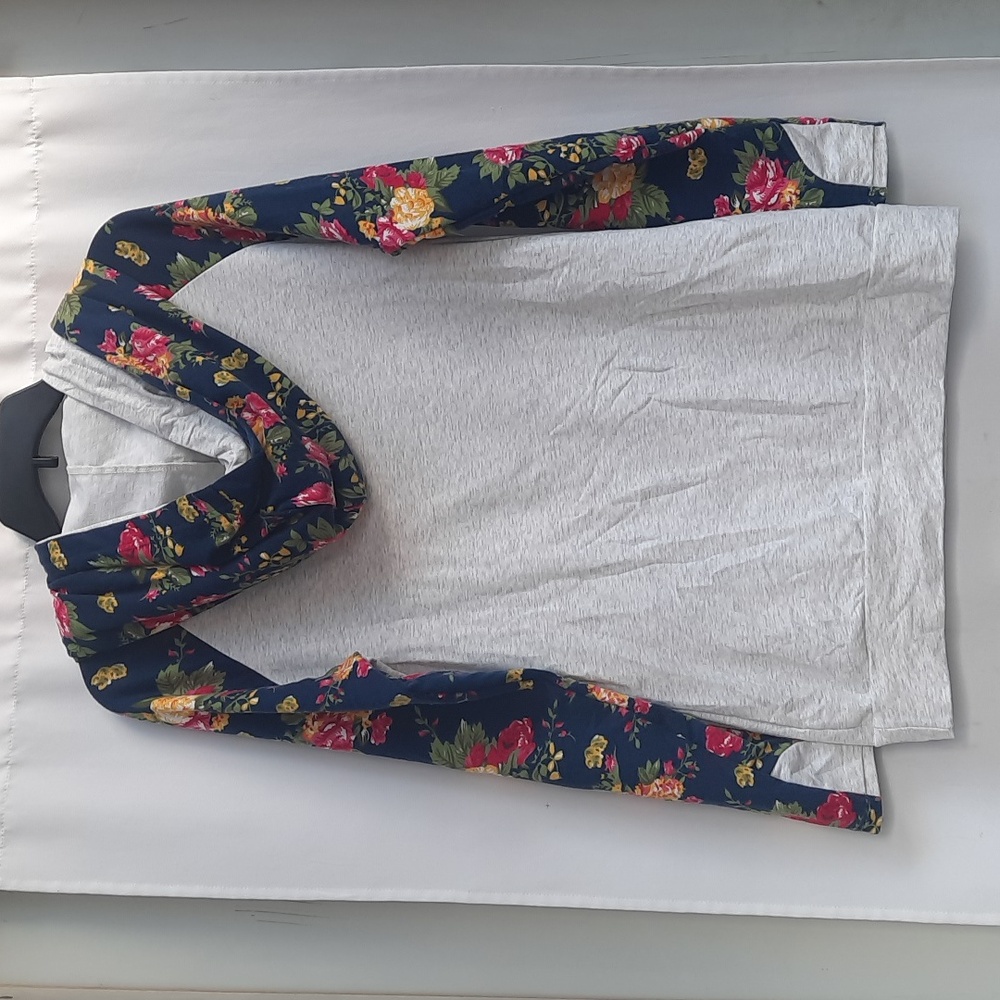 Ampersand Avenue Double hood Floral Accent Sweatshirt Hoodie - Picture 3 of 10